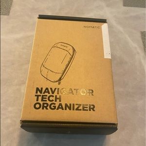 Nomatic tech organizer - New in unopened box